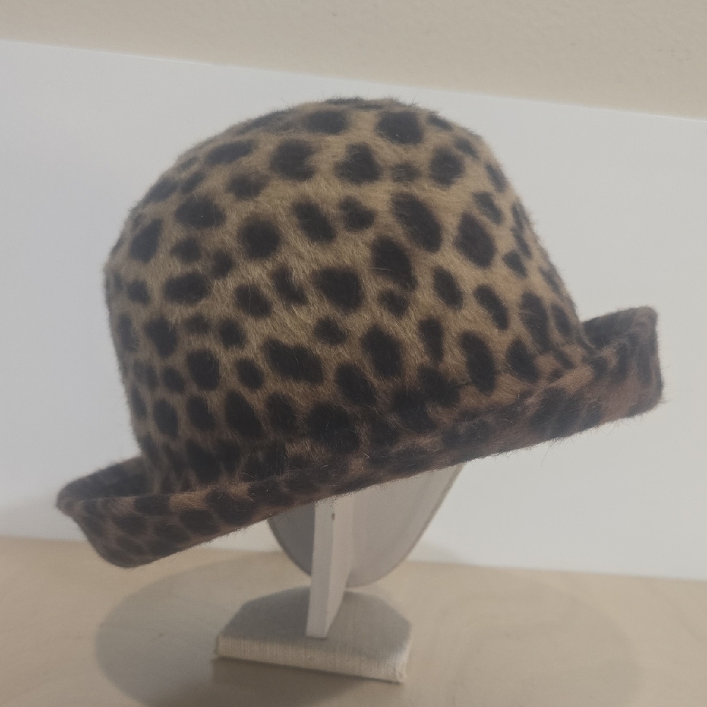 Eric Javits Leopard Print Fur Hat - image 6